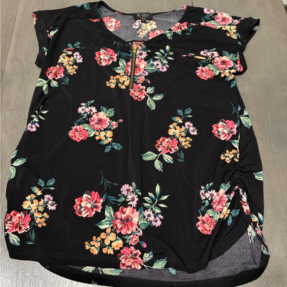 Sweet Wanderer Floral Maternity Top - Black and Pink &Maternity burning bra